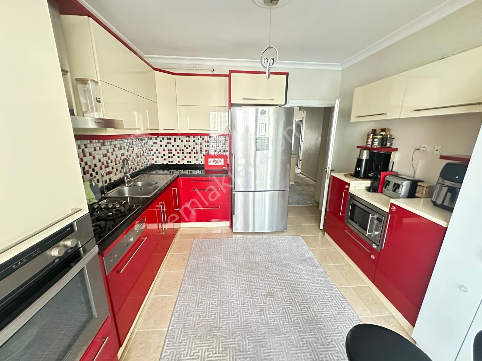 Franko Vadi Evlerinde Havuzlu Site İçinde 4,5+2 Dubleks Daire — fotoğraf 25