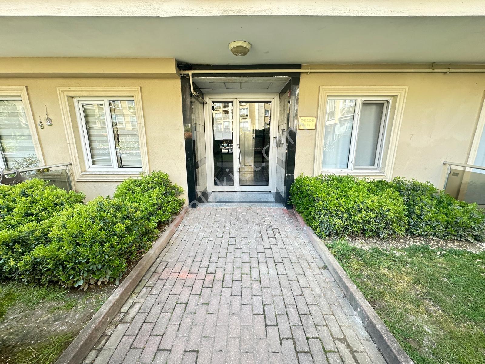 Franko Vadi Evlerinde Havuzlu Site İçinde 4,5+2 Dubleks Daire — fotoğraf 30