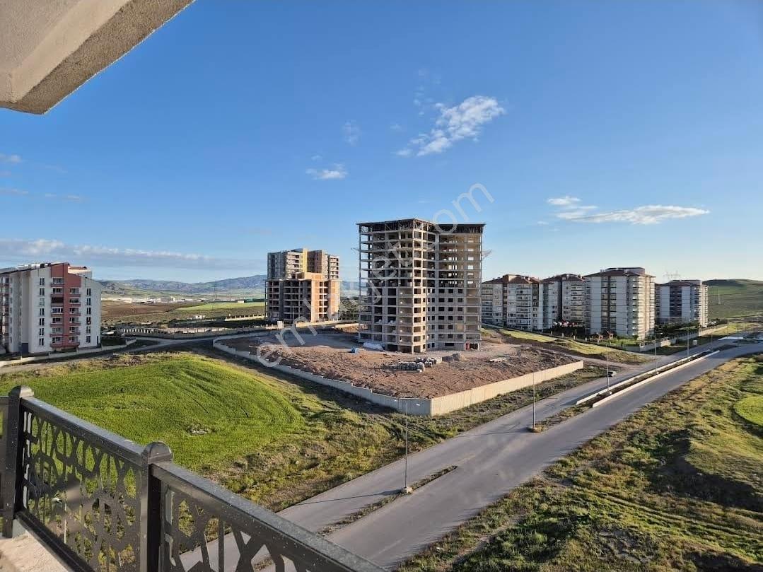 Botanik Sitesi, İskanlı 3+1 Sıfır, Geniş, Yüksek Prestijli Daire — fotoğraf 4