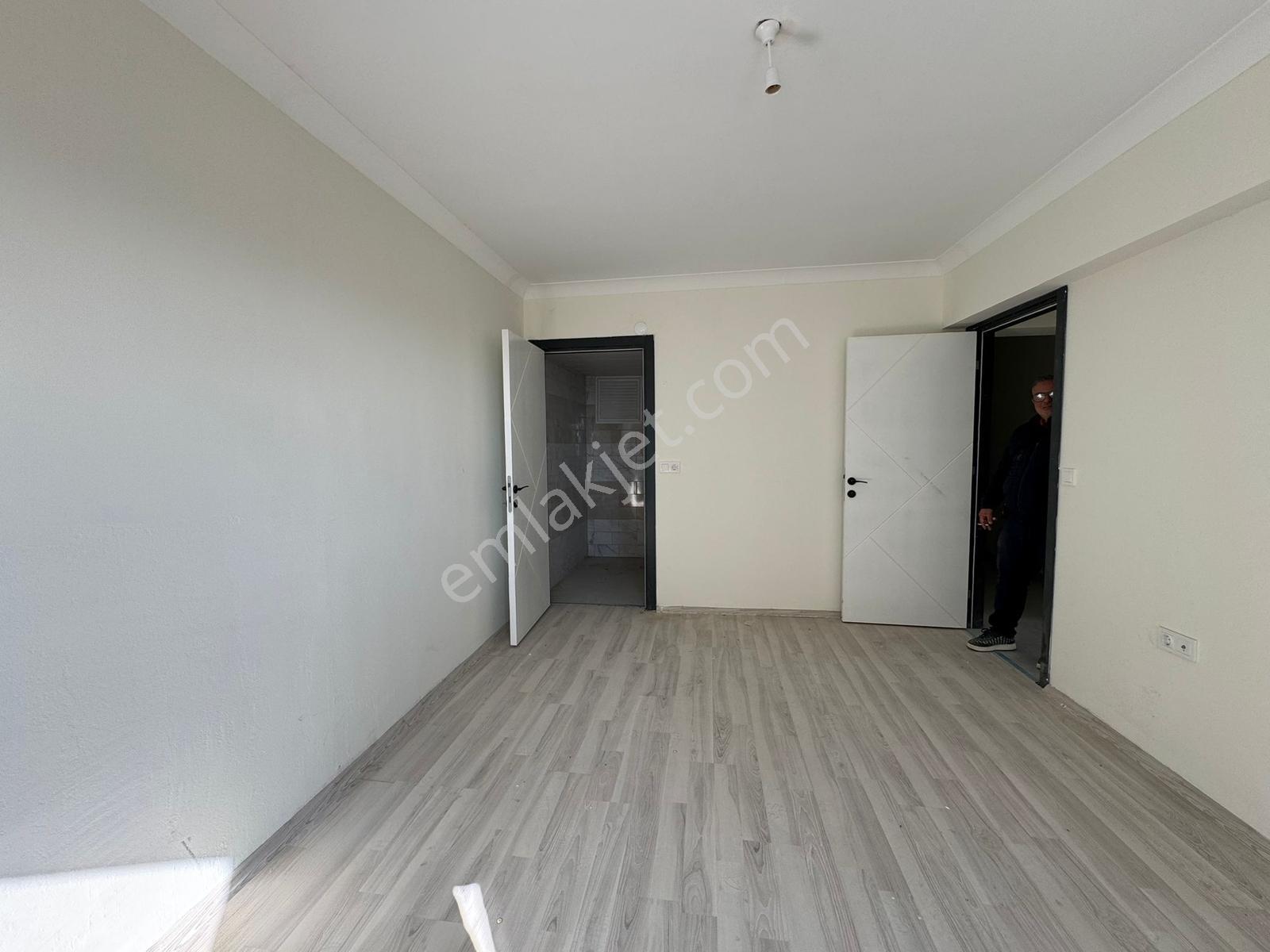 Botanik Sitesi, İskanlı 3+1 Sıfır, Geniş, Yüksek Prestijli Daire — fotoğraf 8