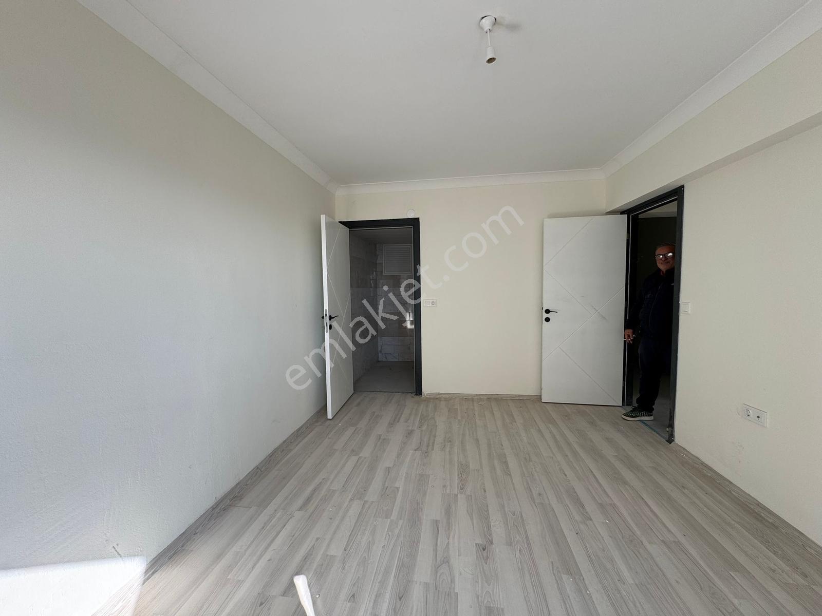 Botanik Sitesi, İskanlı 3+1 Sıfır, Geniş, Yüksek Prestijli Daire — fotoğraf 13