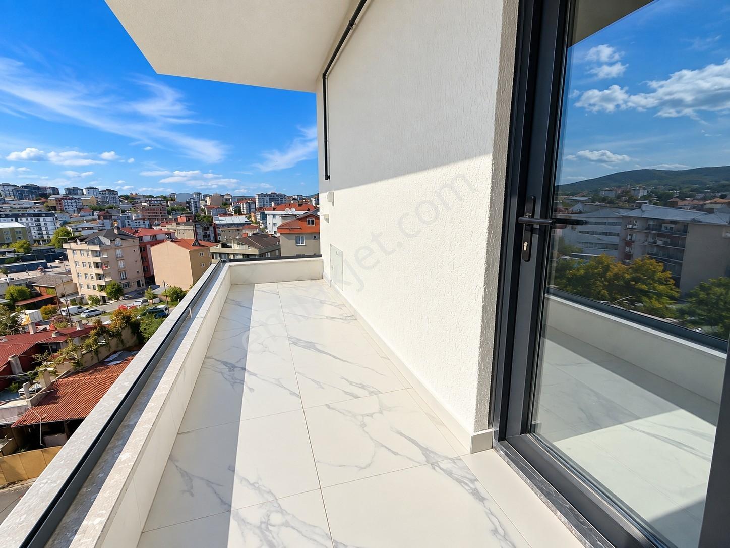 Satılık 4+2 Geniş Ve Sıfır Dublex Daire - Akşemsettin Mahallesi — fotoğraf 4
