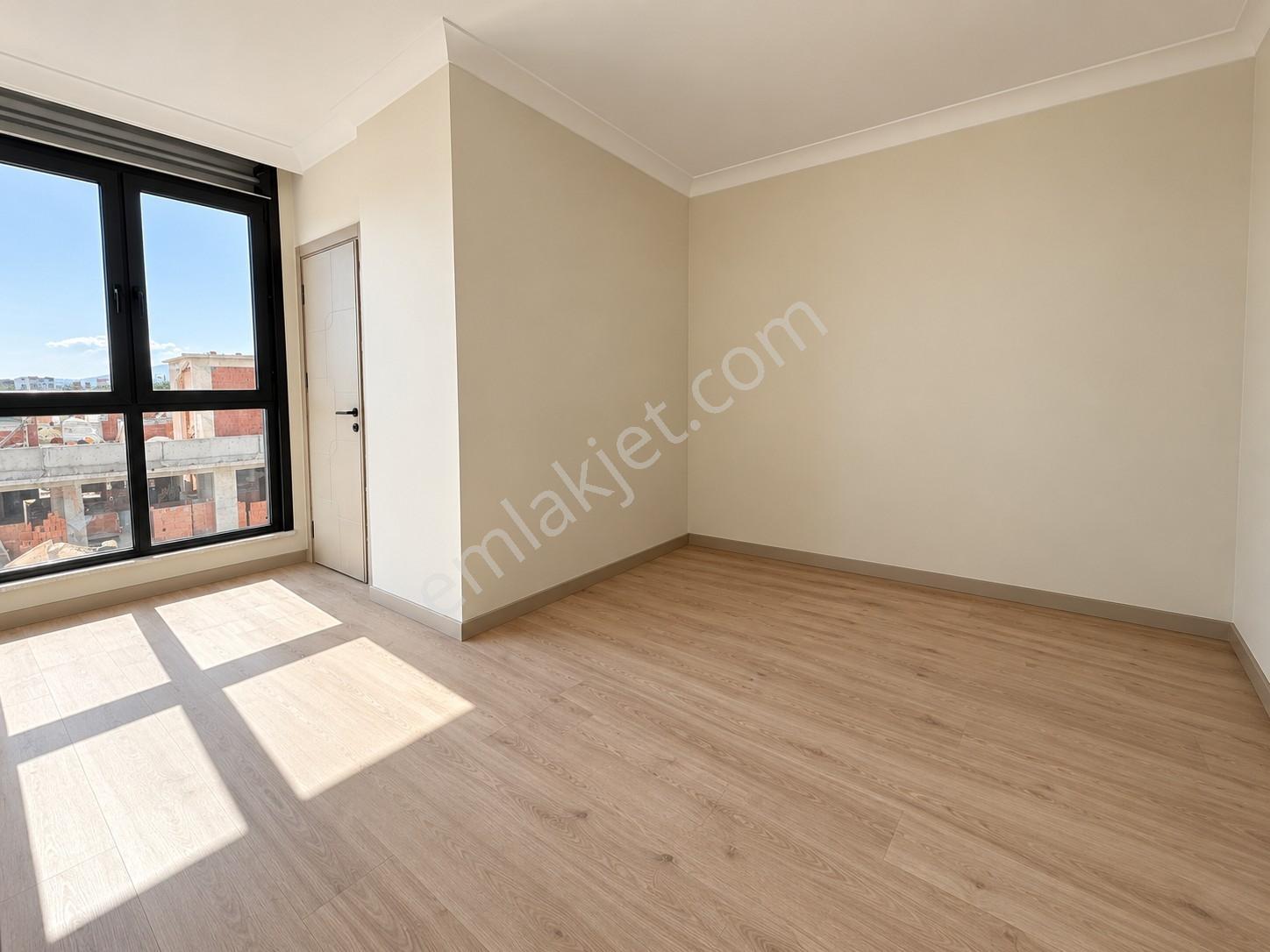 Satılık 4+2 Geniş Ve Sıfır Dublex Daire - Akşemsettin Mahallesi — fotoğraf 5