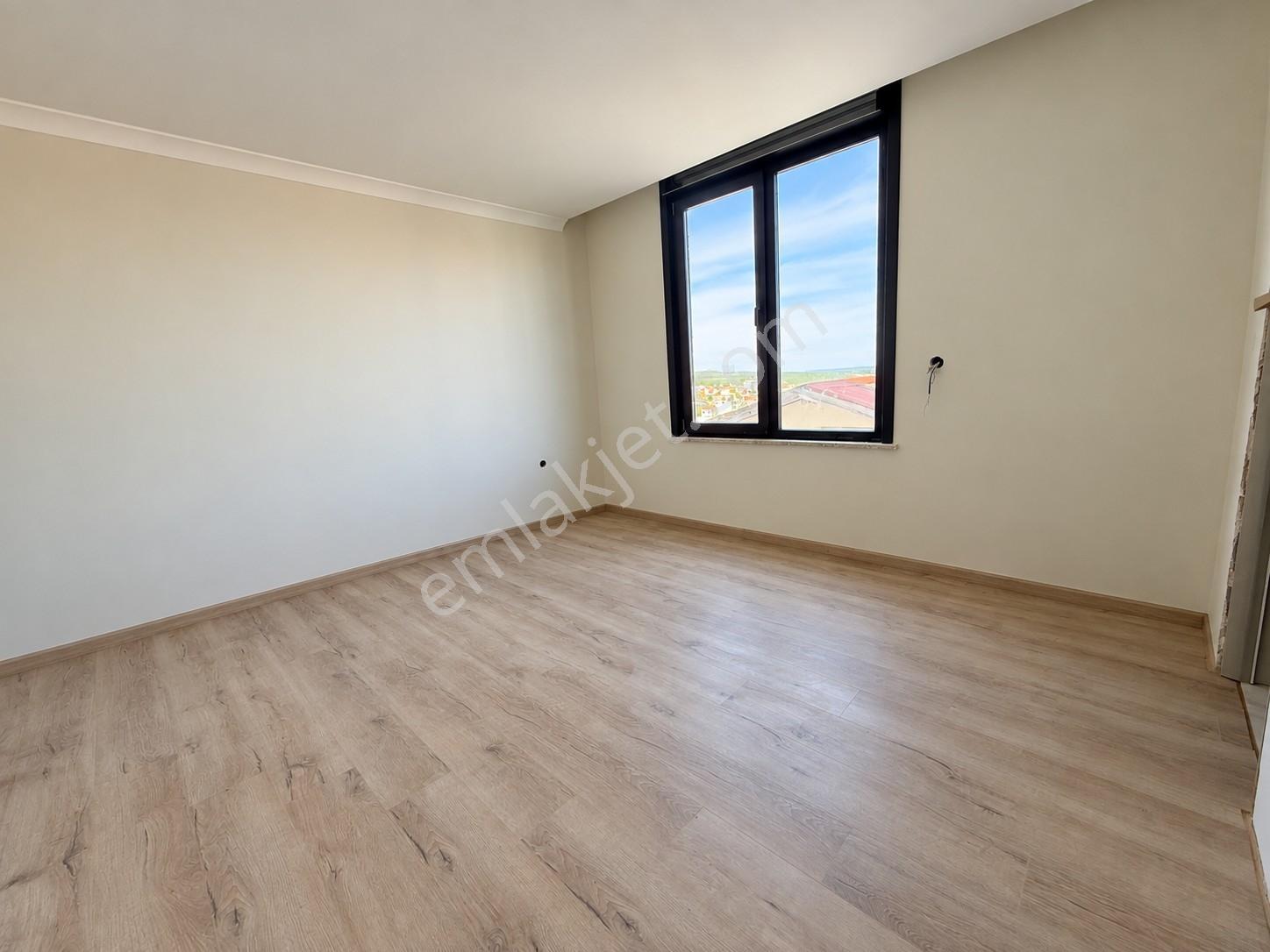 Satılık 4+2 Geniş Ve Sıfır Dublex Daire - Akşemsettin Mahallesi — fotoğraf 13