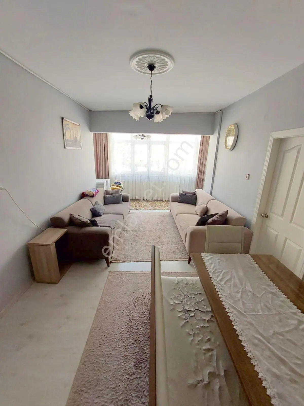 Mertcan'dan Yakacık Çarşı Mh Meydanda Geniş 2+1 Satılık Daire