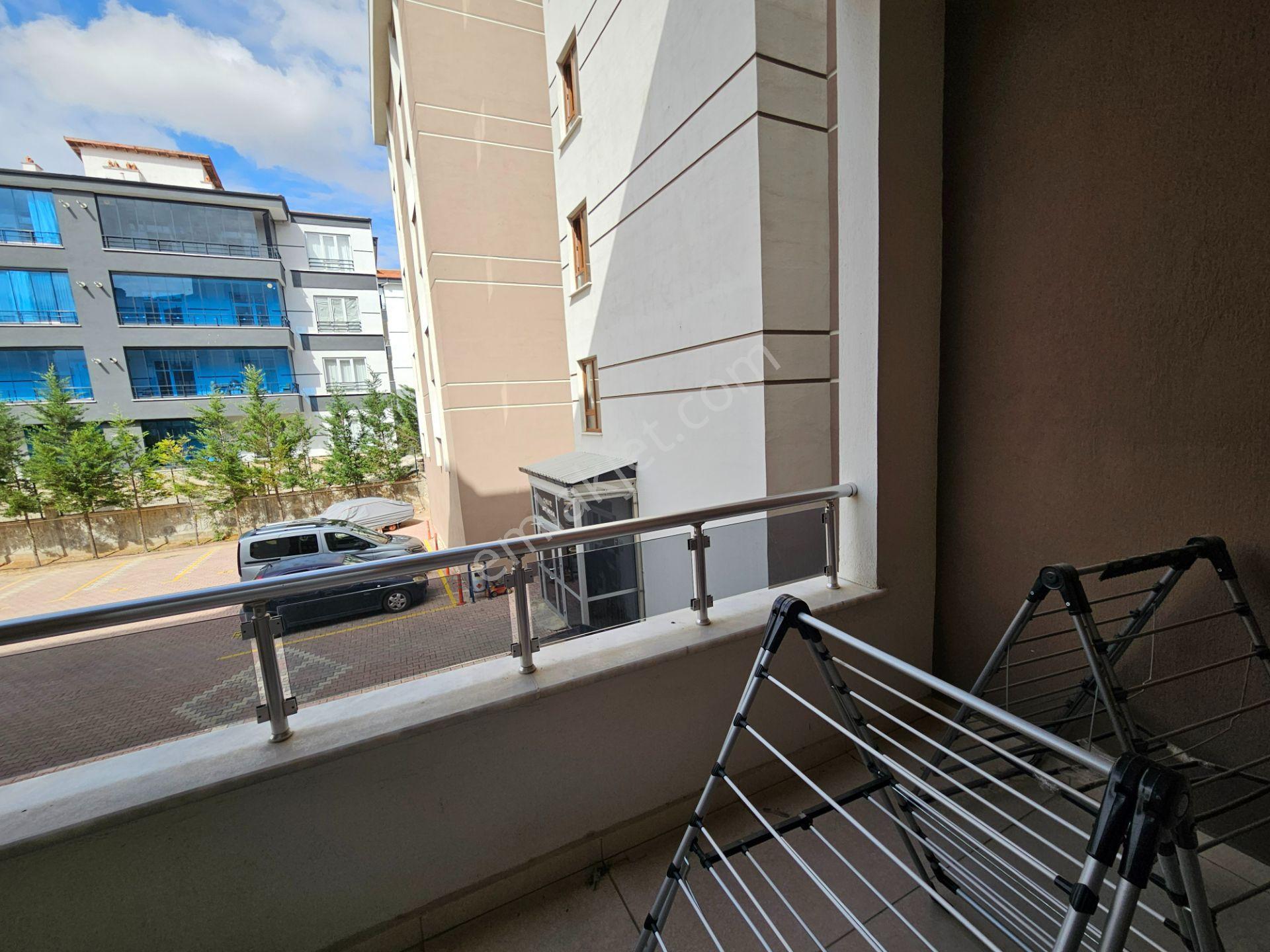 Sancak Mahallesi Veysel Karani Caddesine Oldukça Yakın Satılık 3+1 Fırsat Daire — fotoğraf 29