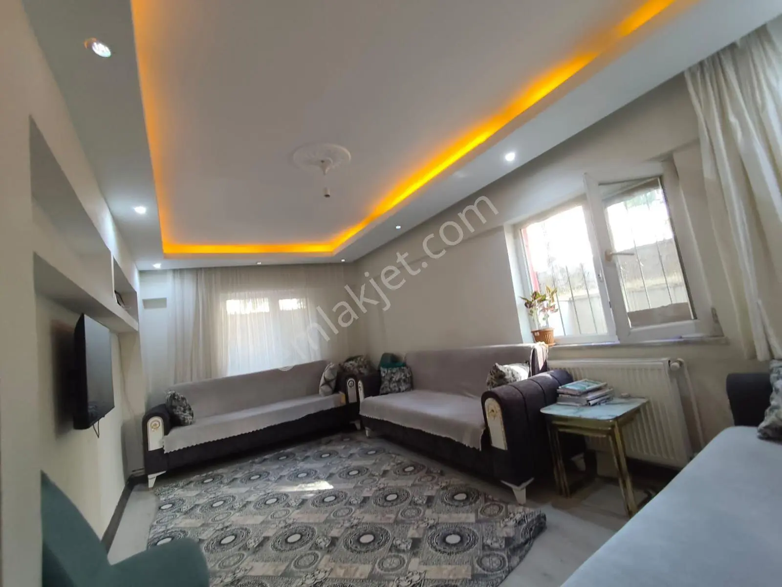 Yılmaz Gayrımenkulden Ful Yapılı Genıs 2+1 Bahce Kat Servis Duzergahı Uzerı — fotoğraf 2