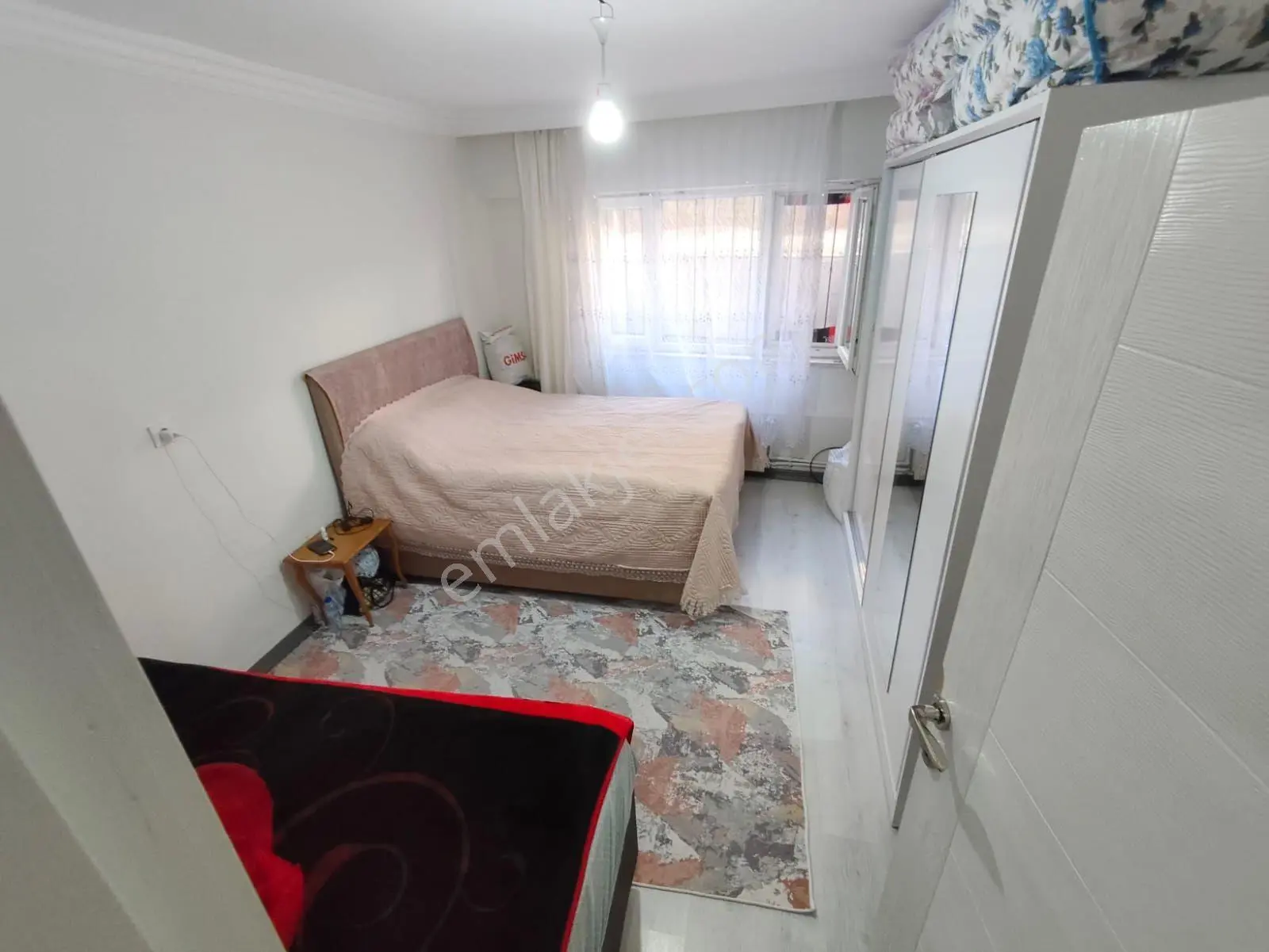 Yılmaz Gayrımenkulden Ful Yapılı Genıs 2+1 Bahce Kat Servis Duzergahı Uzerı — fotoğraf 5