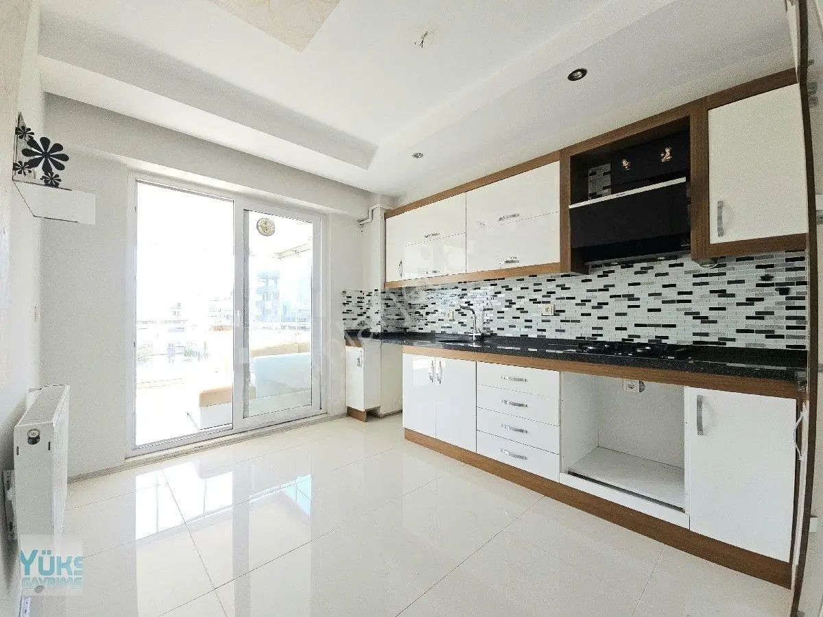 Denizli M.akif Ersoy Da Cadde Üzeri Site İçi 3+1 Mükemmel Konumda Lüks Daire — fotoğraf 2