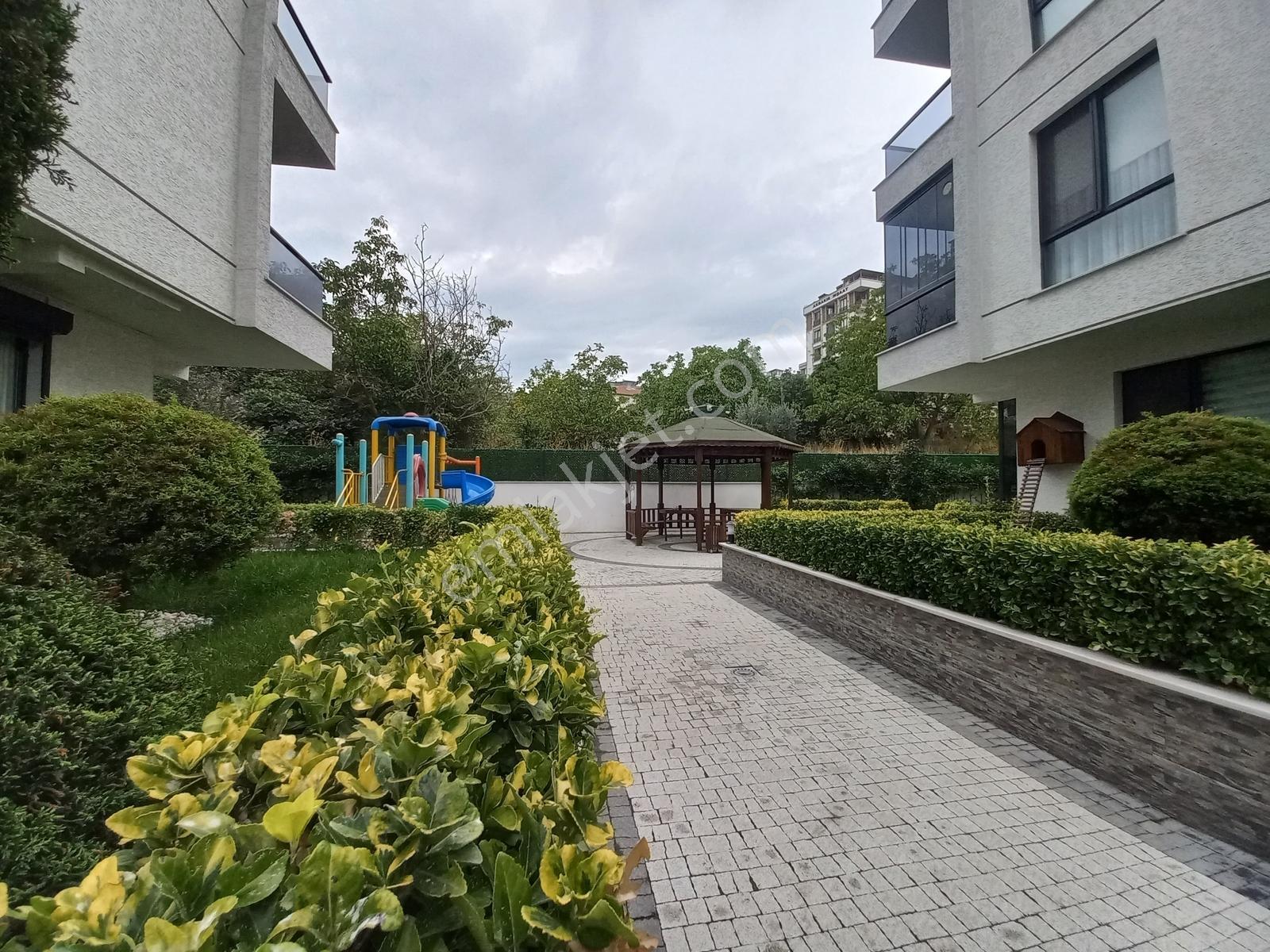 B..düzü.dereağzı.mah Butik Site İçinde 6+2 250m2 Dubleks Daire — fotoğraf 8