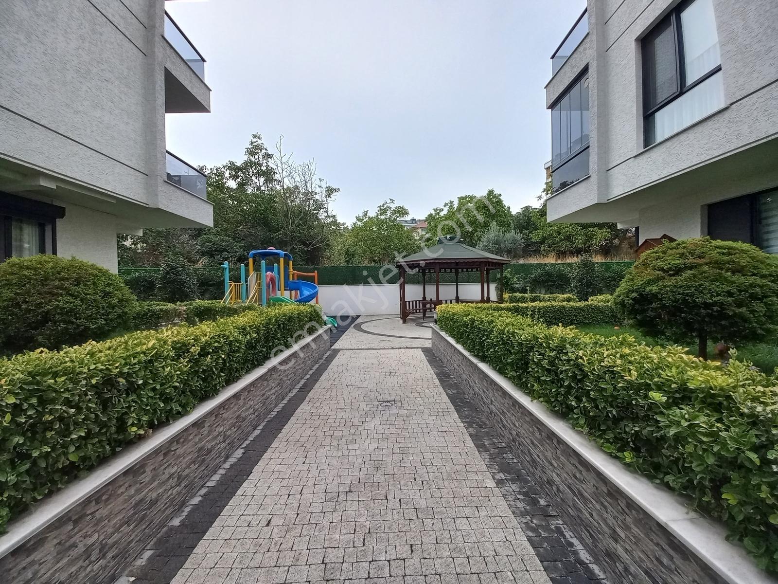 B..düzü.dereağzı.mah Butik Site İçinde 6+2 250m2 Dubleks Daire — fotoğraf 11