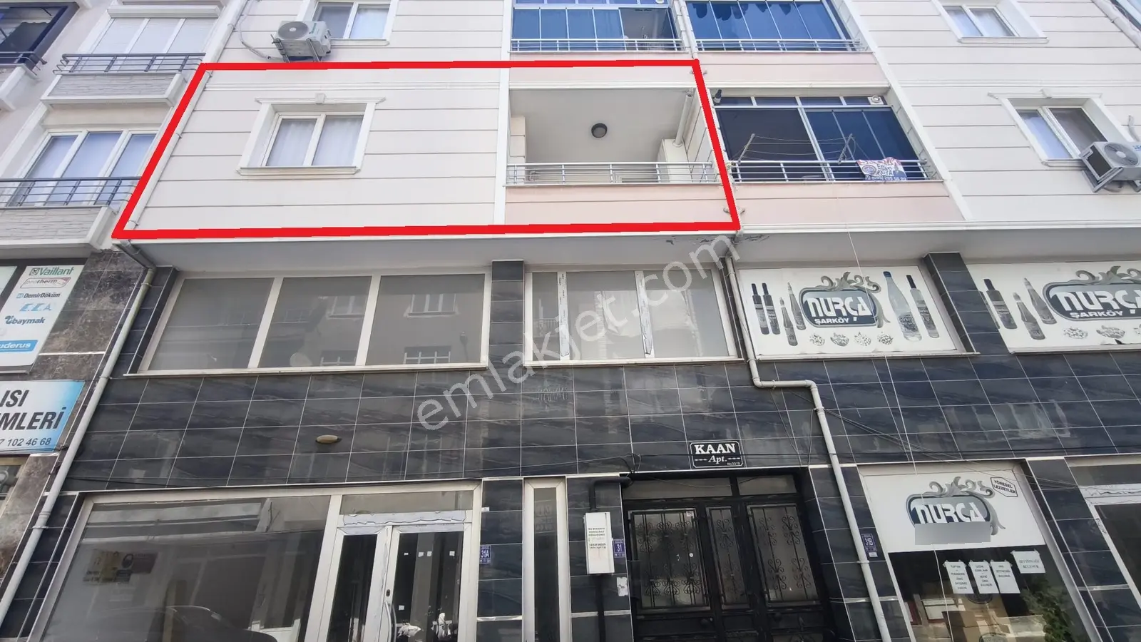 Kaya Emlak-istiklal Mah.de Geniş Teraslı 2+1 Satılık Daire
