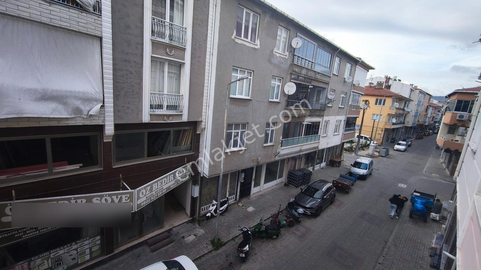 Kaya Emlak-istiklal Mah.de Geniş Teraslı 2+1 Satılık Daire — fotoğraf 11