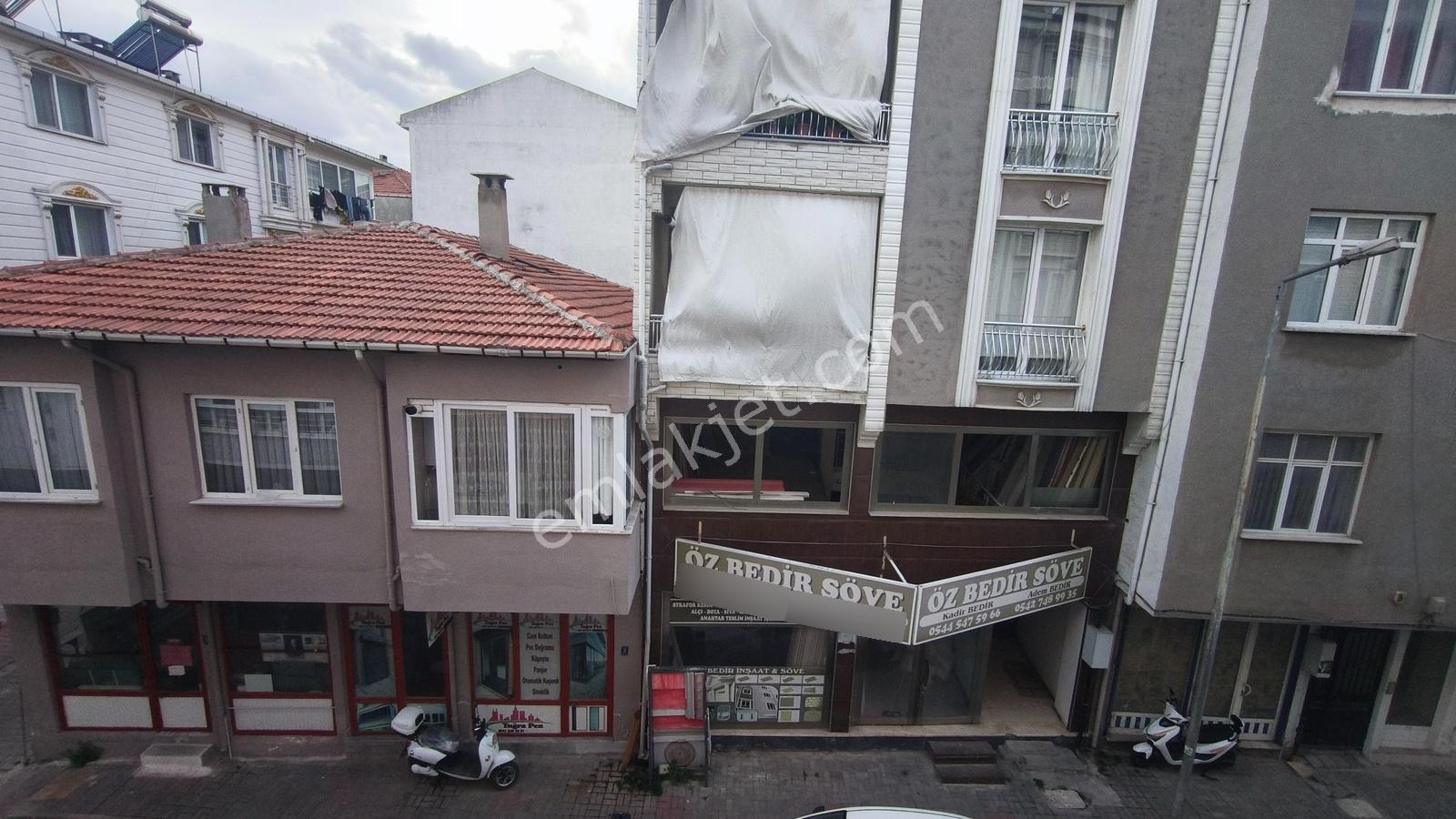 Kaya Emlak-istiklal Mah.de Geniş Teraslı 2+1 Satılık Daire — fotoğraf 13