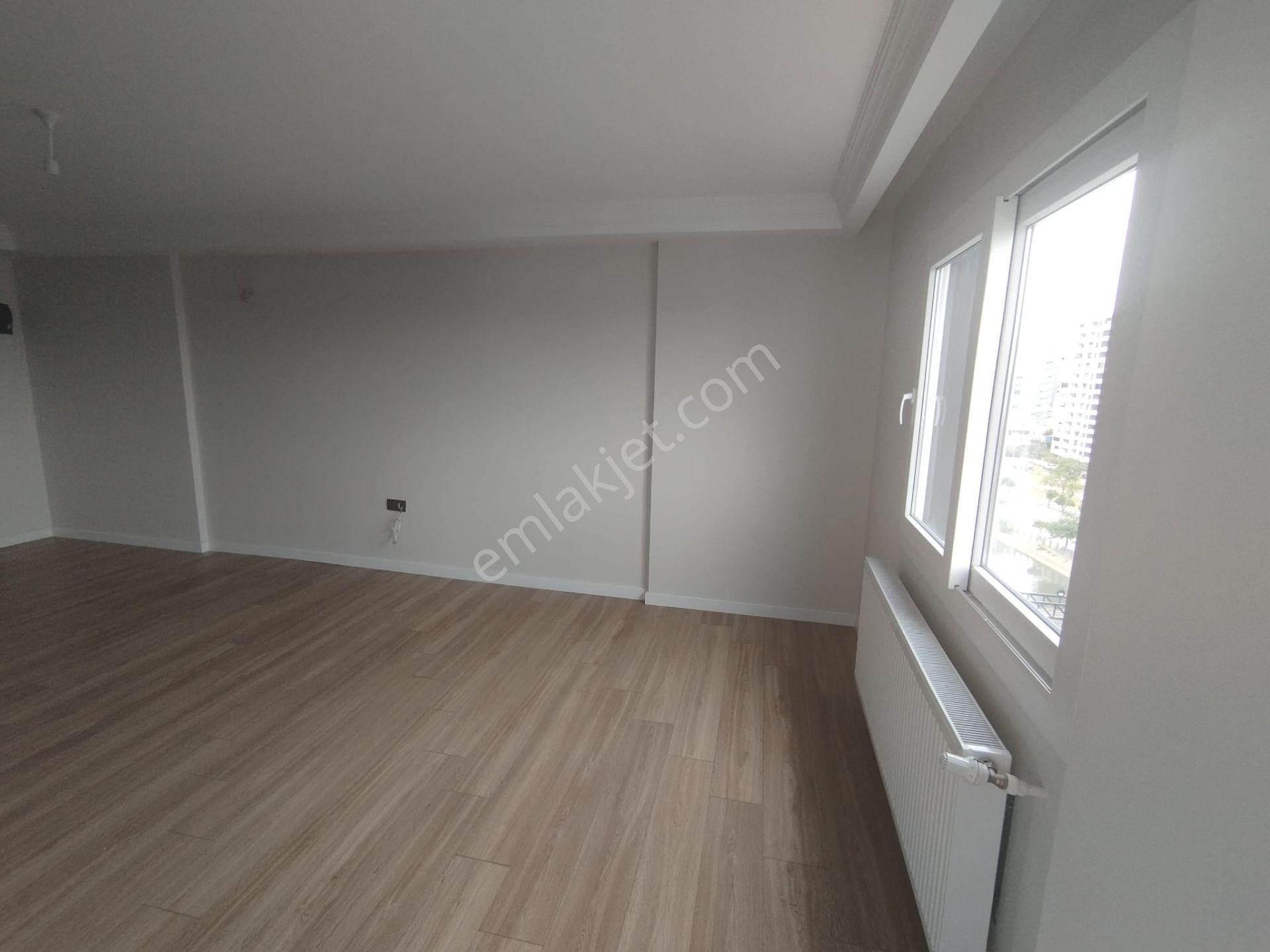 Kıyıboyu Caddesi Üzerinde Sitede 2+1 Çift Banyolu Doğalgazlı Sıfır Lüks Daire — fotoğraf 7