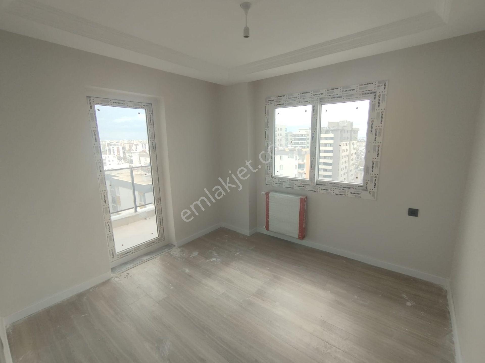 Kıyıboyu Caddesi Üzerinde Sitede 2+1 Çift Banyolu Doğalgazlı Sıfır Lüks Daire — fotoğraf 8