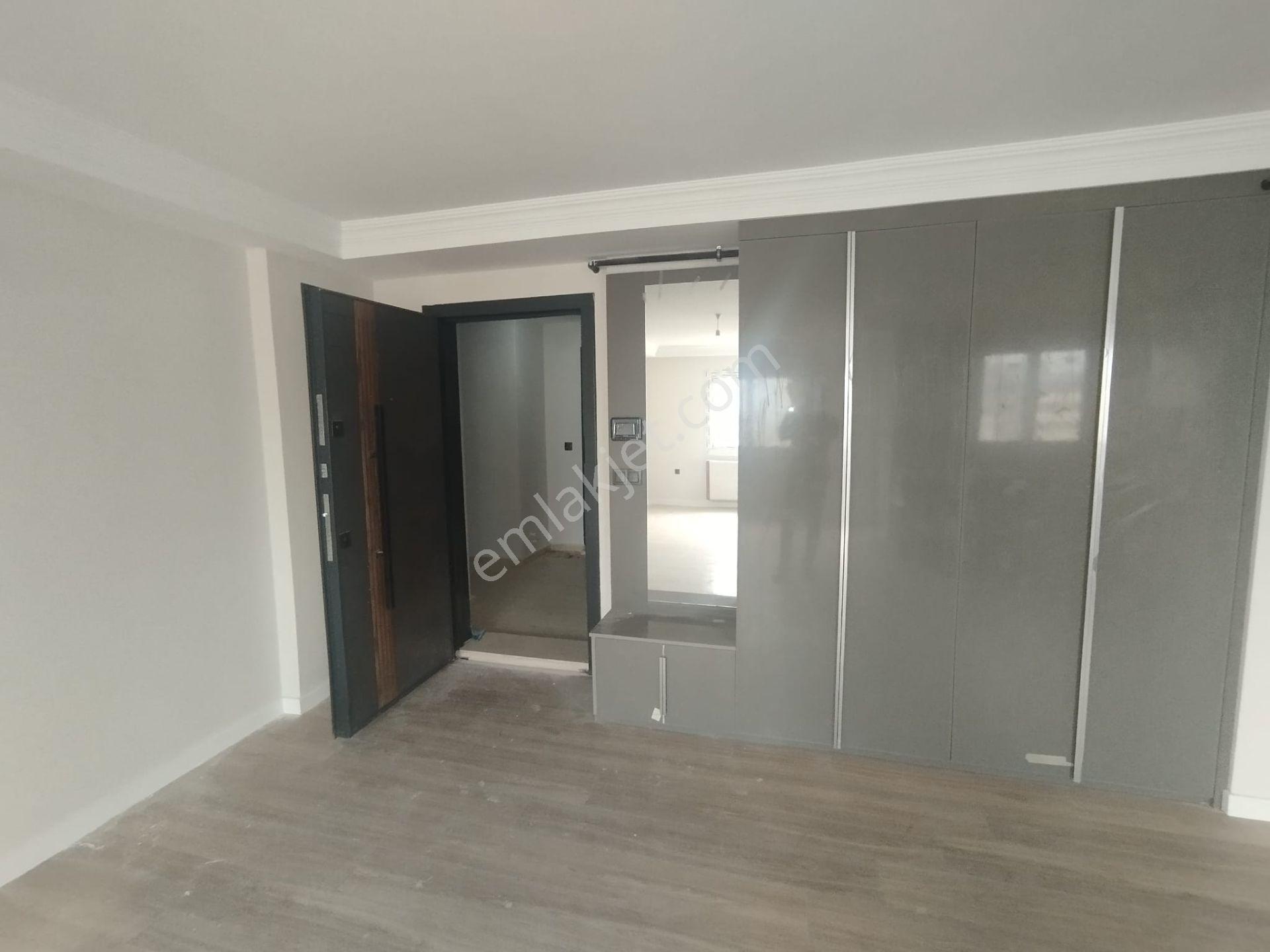 Kıyıboyu Caddesi Üzerinde Sitede 2+1 Çift Banyolu Doğalgazlı Sıfır Lüks Daire — fotoğraf 11