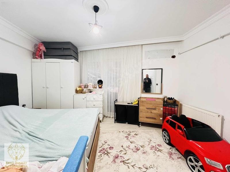 Ersü'den Merkezi Konumda 3+1 Kış Bahçeli Doğalgazlı Daire — fotoğraf 18