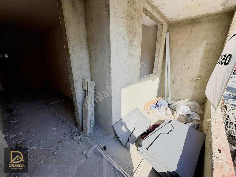 Demirkol İnşaat Yenibosnada 2+1 110 M2 Otoparklı Satılık Daire — fotoğraf 5