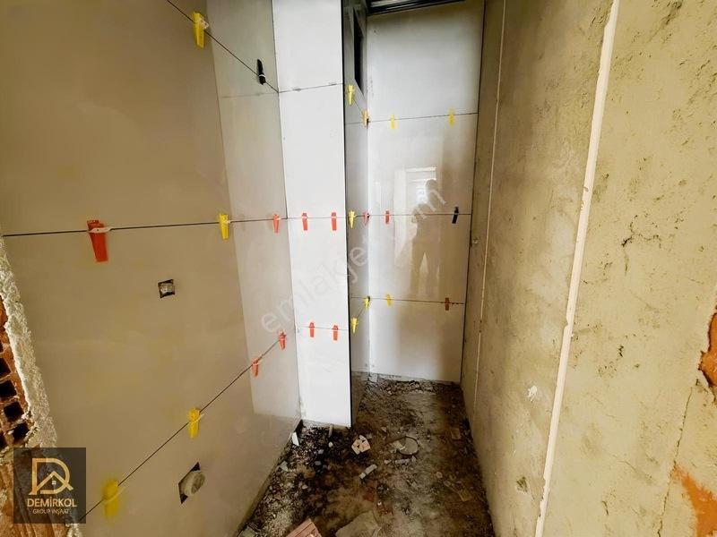 Demirkol İnşaat Yenibosnada 2+1 110 M2 Otoparklı Satılık Daire — fotoğraf 10