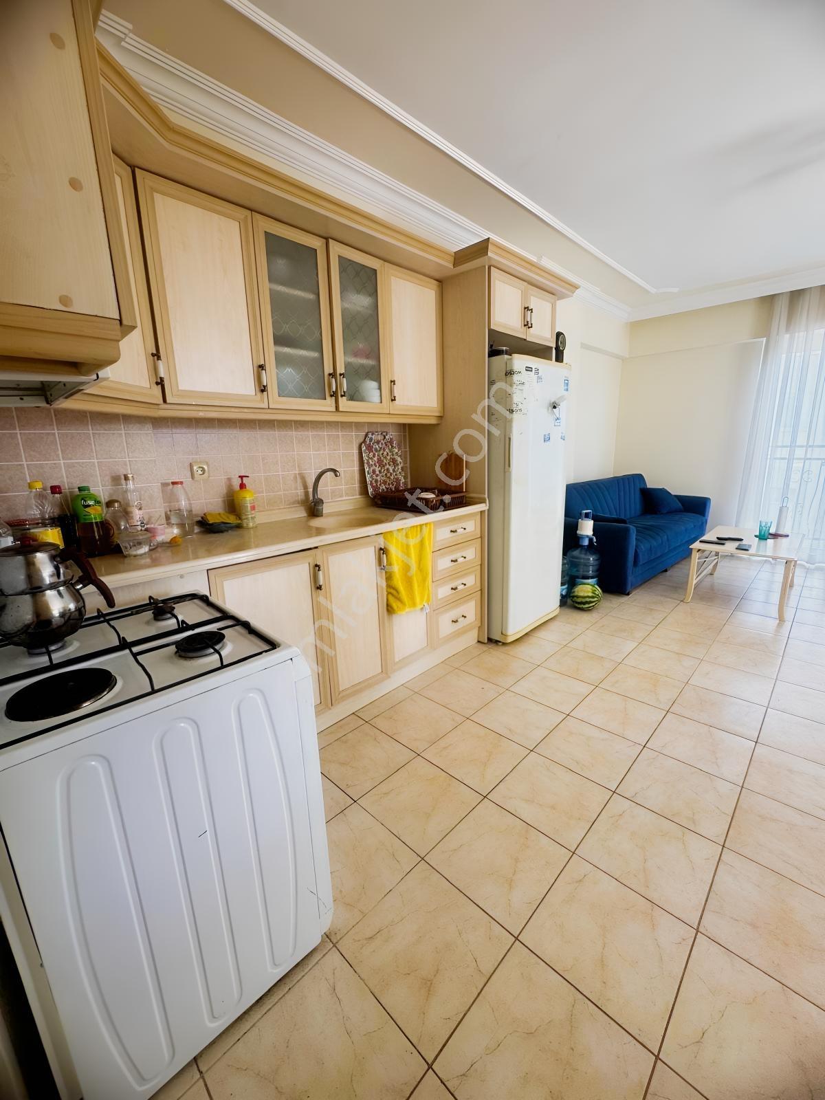 Didim Satılık 2+1 Eşyalı Doğu Güney Cepheli Merkezde Daire — fotoğraf 13