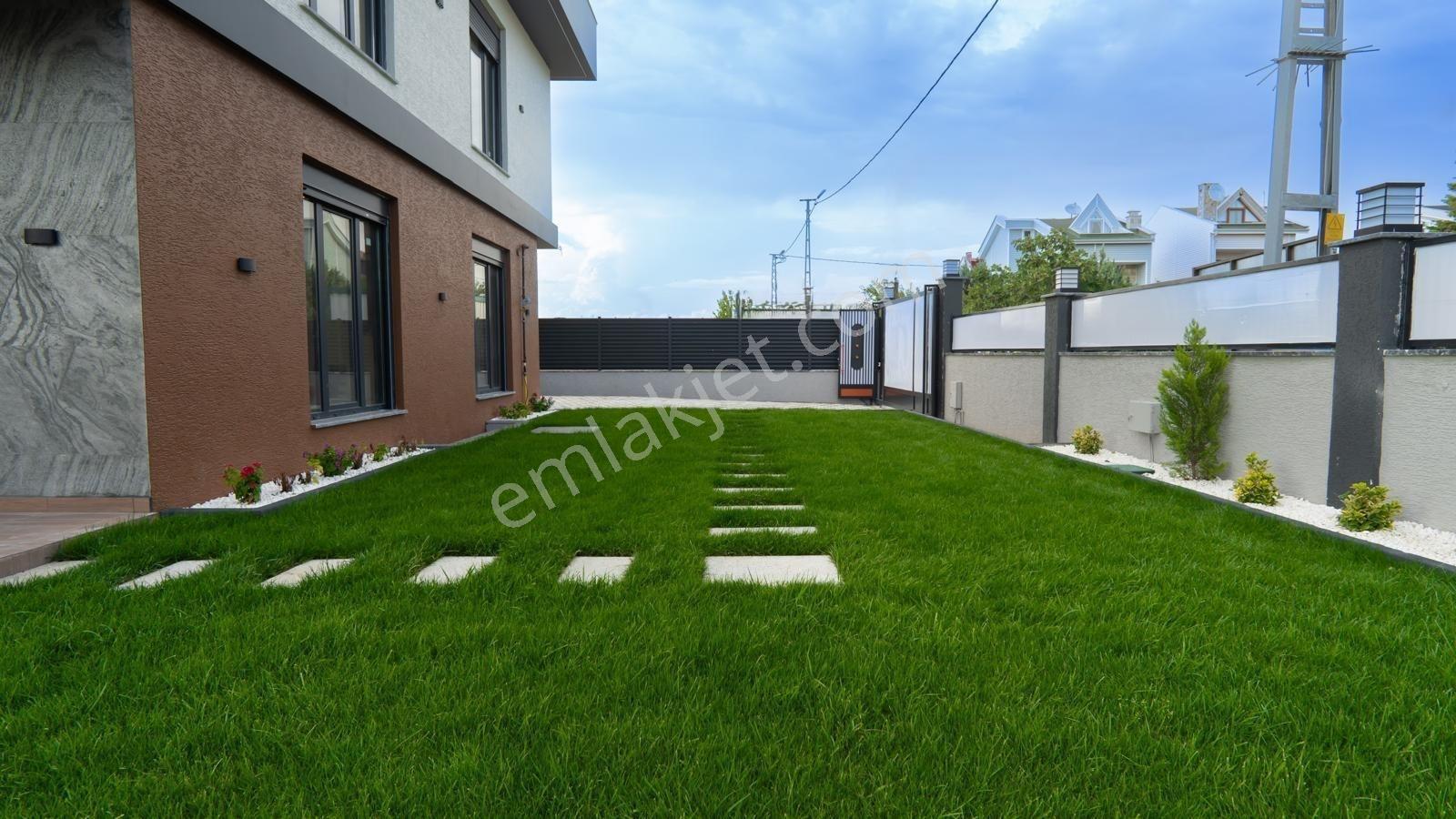 Silivri Balaban Müstakil Özel Havuzlu Sıfır 9+2 Satılık Vılla — fotoğraf 9