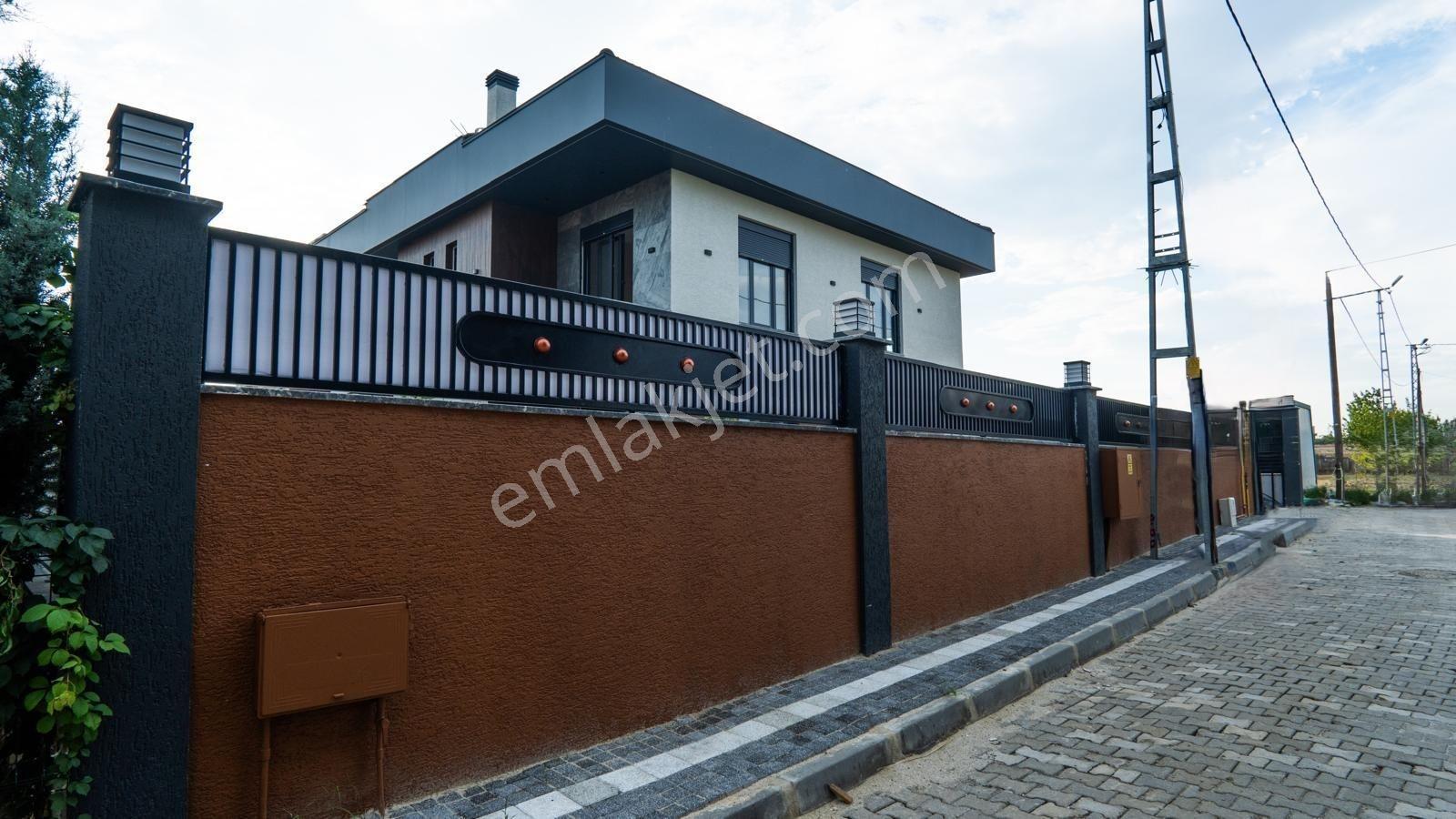 Silivri Balaban Müstakil Özel Havuzlu Sıfır 9+2 Satılık Vılla — fotoğraf 17