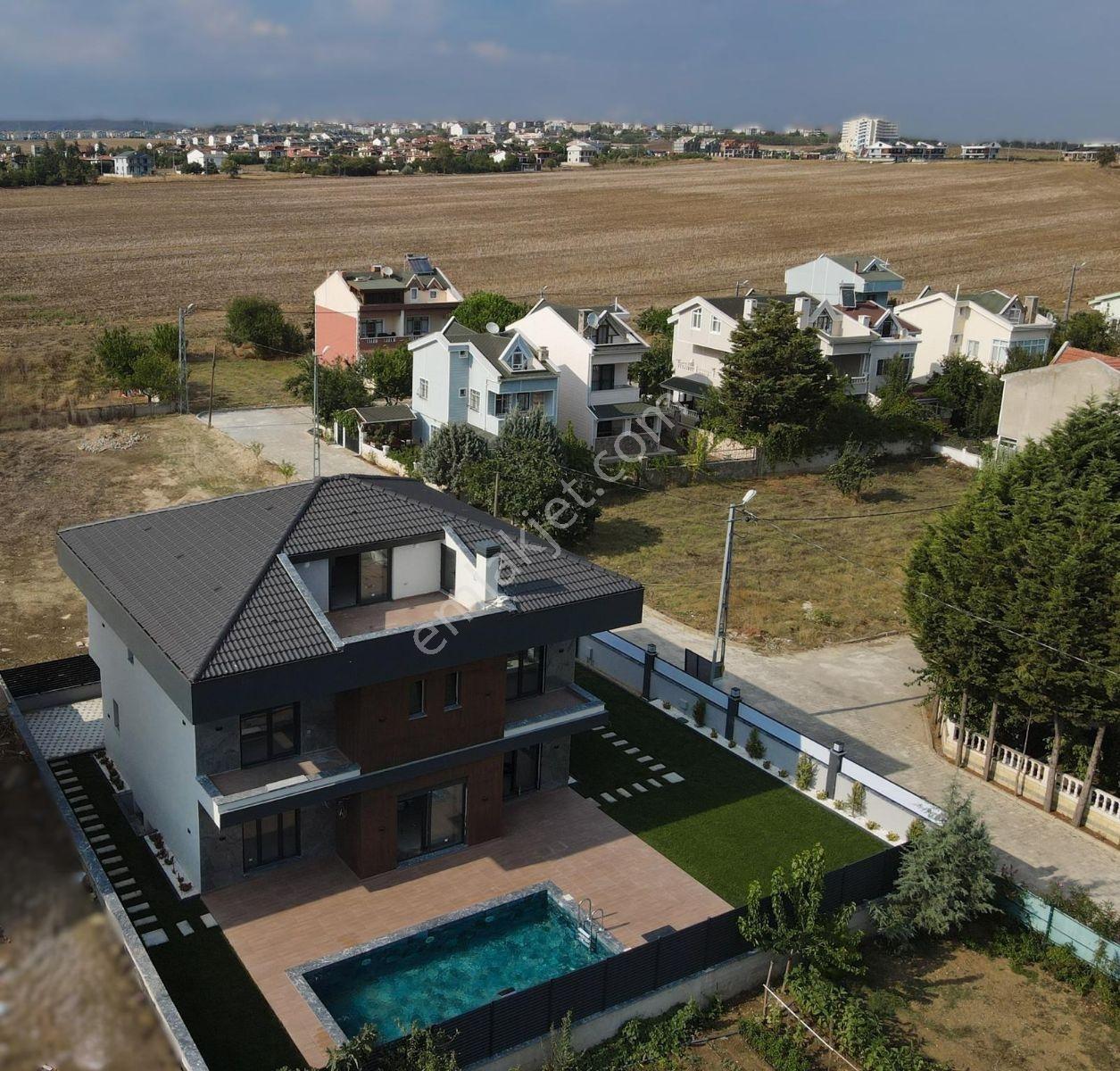 Silivri Balaban Müstakil Özel Havuzlu Sıfır 9+2 Satılık Vılla — fotoğraf 21