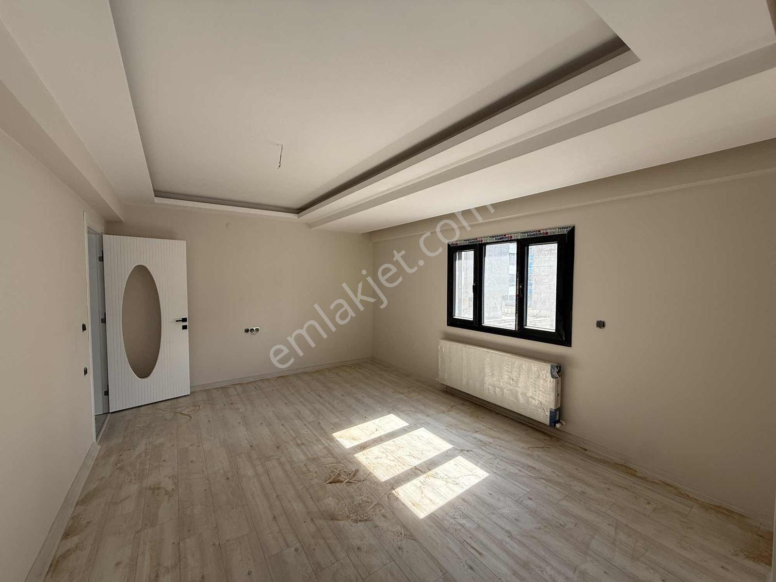 Uygan'dan Muratbey Mah. 110m² 2+1 Havuzlu Site Lüx Arakat — fotoğraf 6