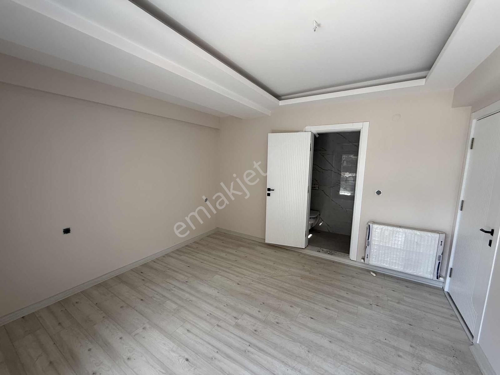 Uygan'dan Muratbey Mah. 110m² 2+1 Havuzlu Site Lüx Arakat — fotoğraf 12