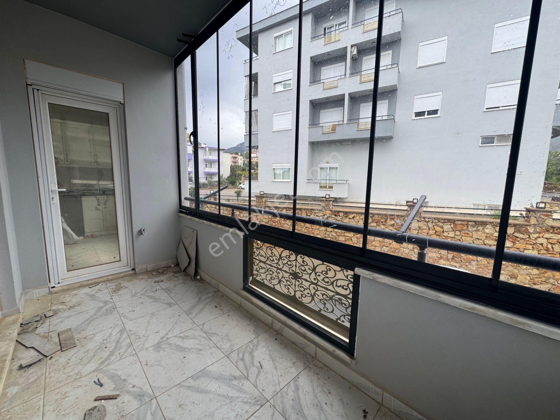 Alanya Oba'da Satılık Sıfır 1+1 Ayrı Mutfak Daire — fotoğraf 9
