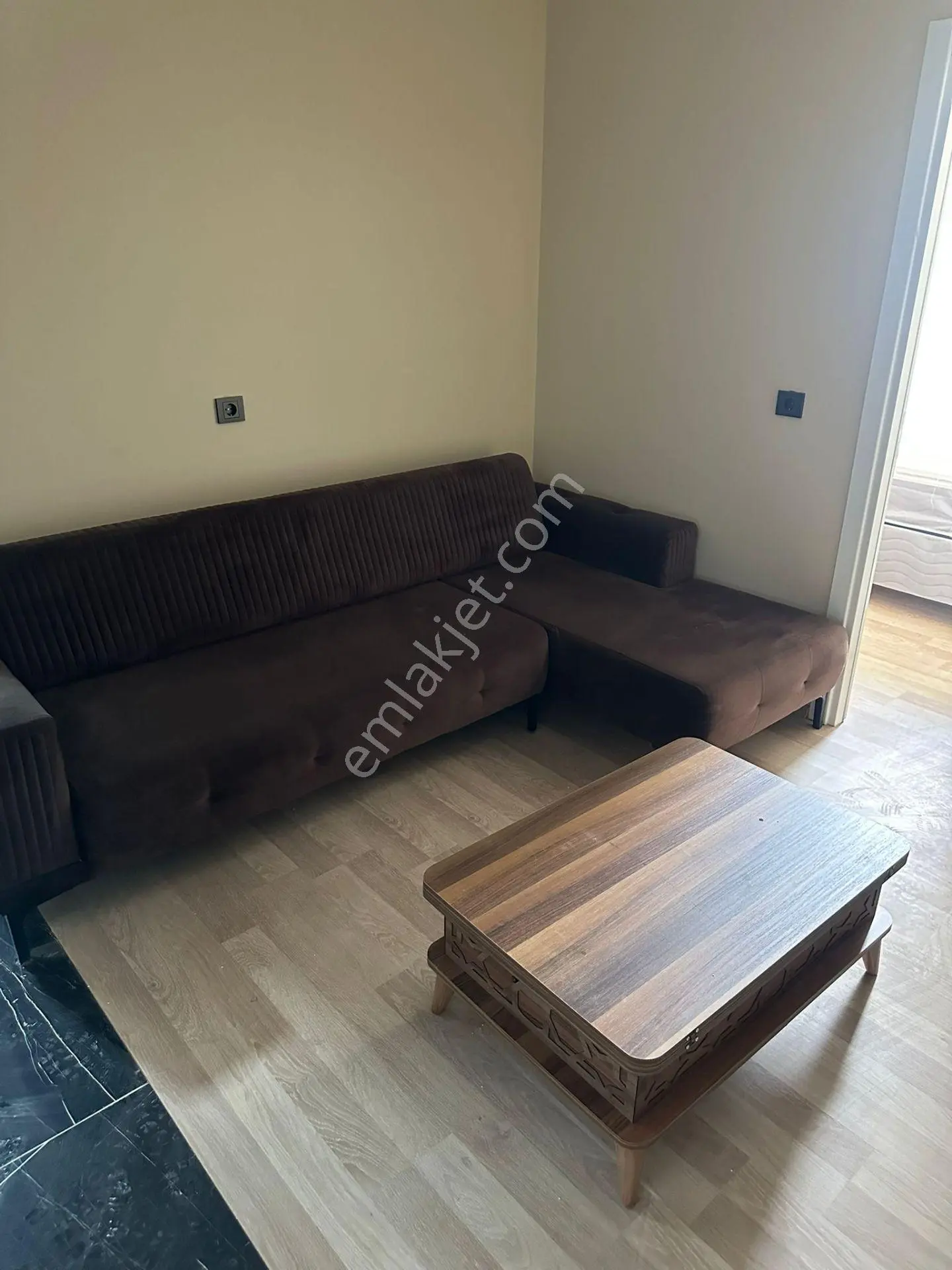 Yeşilyurt İboosman Komple Bina * 29adet 1+1 *5katlı*sıfır Eşyalı *balkonlu *40milyon Barajyolu Civ. — fotoğraf 5
