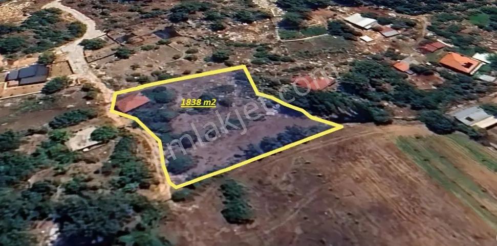 Fethiye Nif,De 1838 M2 İçinde Köy Evi