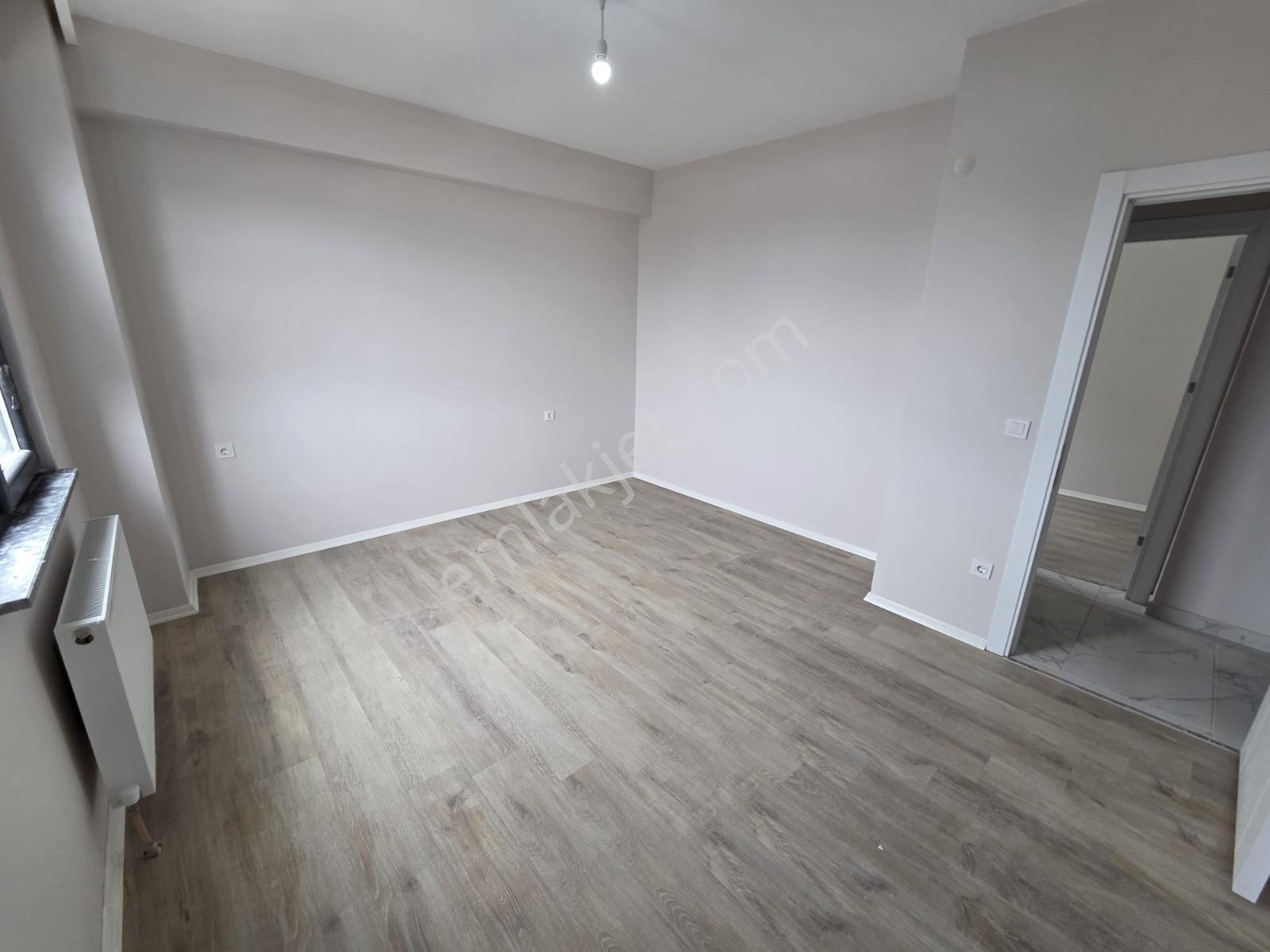 Akşemsettin'de Butik Site 3+1 Genişliğinde Çift Banyolu Lüks 2+1 — fotoğraf 8