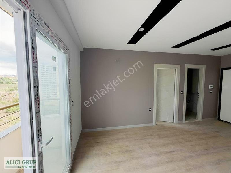 Gültepe Mahallesinde Lüks İşcilikli Satılık 1+1 Daire — fotoğraf 5