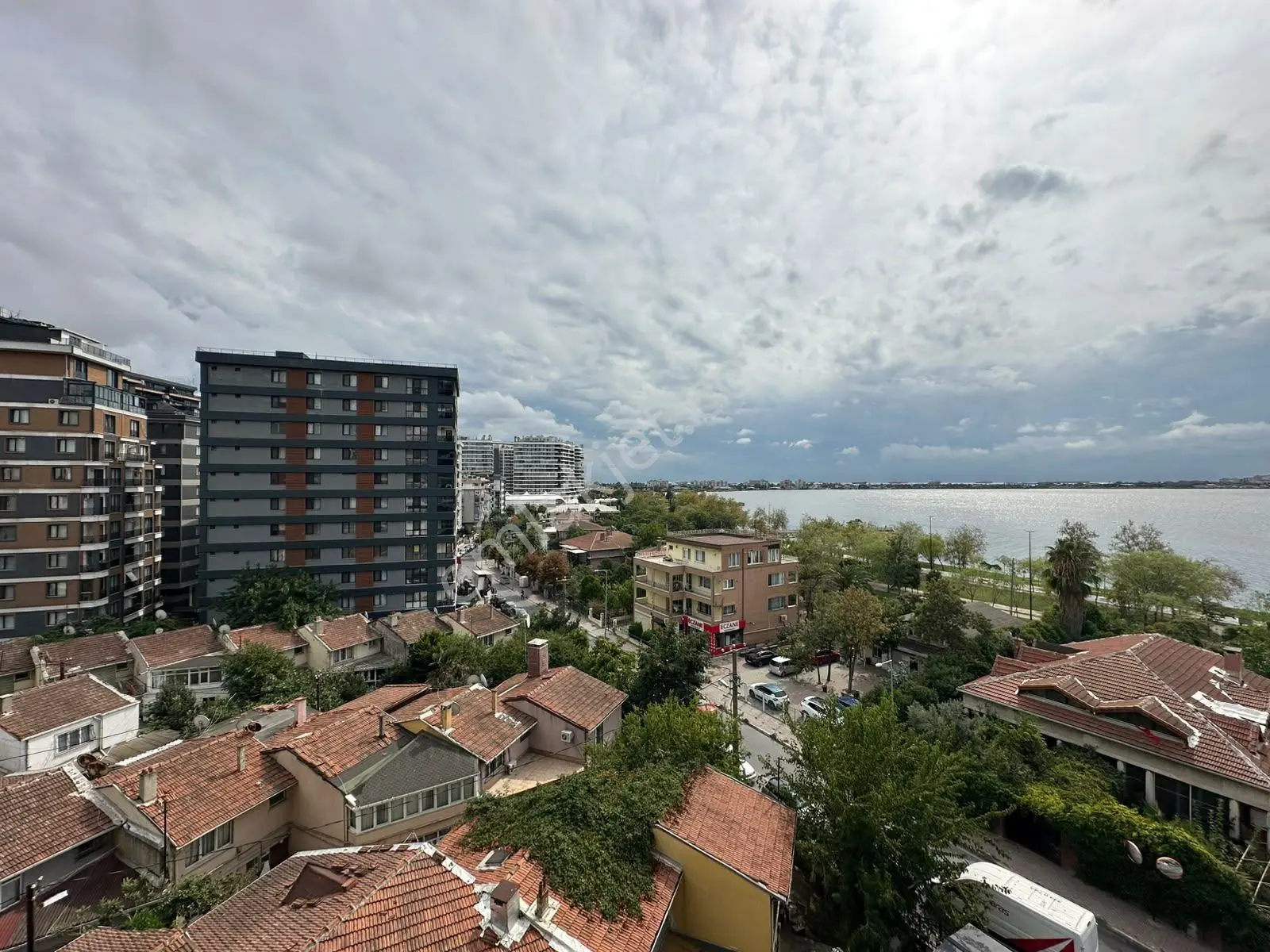 Küçükçekmece Kırımlı Park Da 2+1 Satılık Daıre — fotoğraf 5