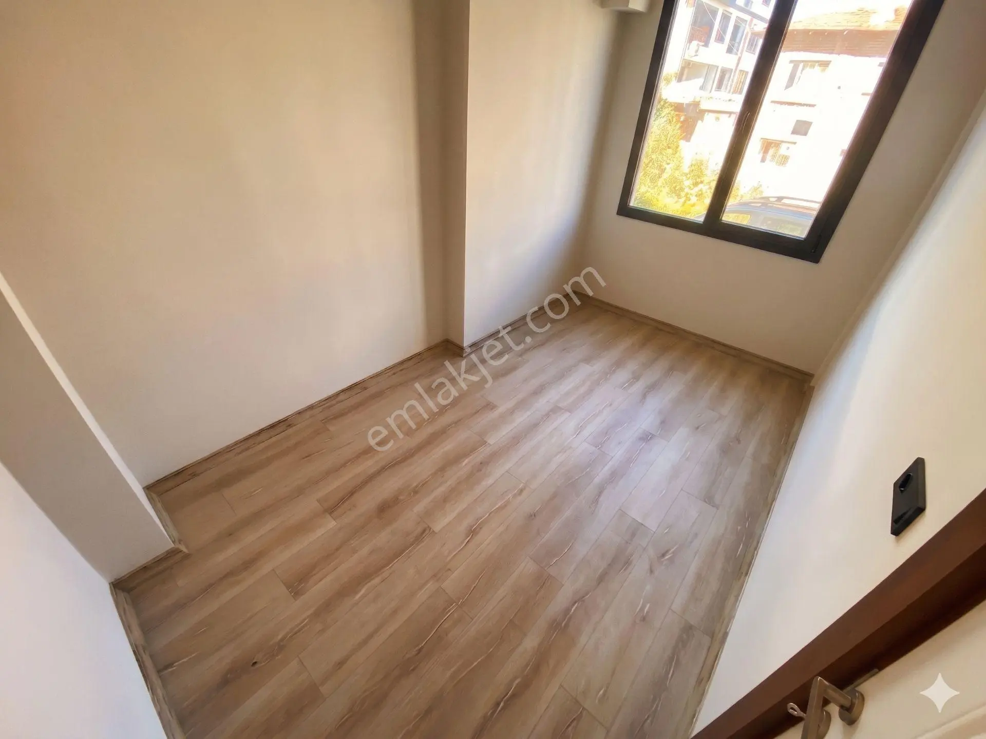 Aktif'ten Yetişen Alır Satılık Oksijen Deposu Ön Cephe Kapalı Otoparklı Harika 2+1daire — fotoğraf 21