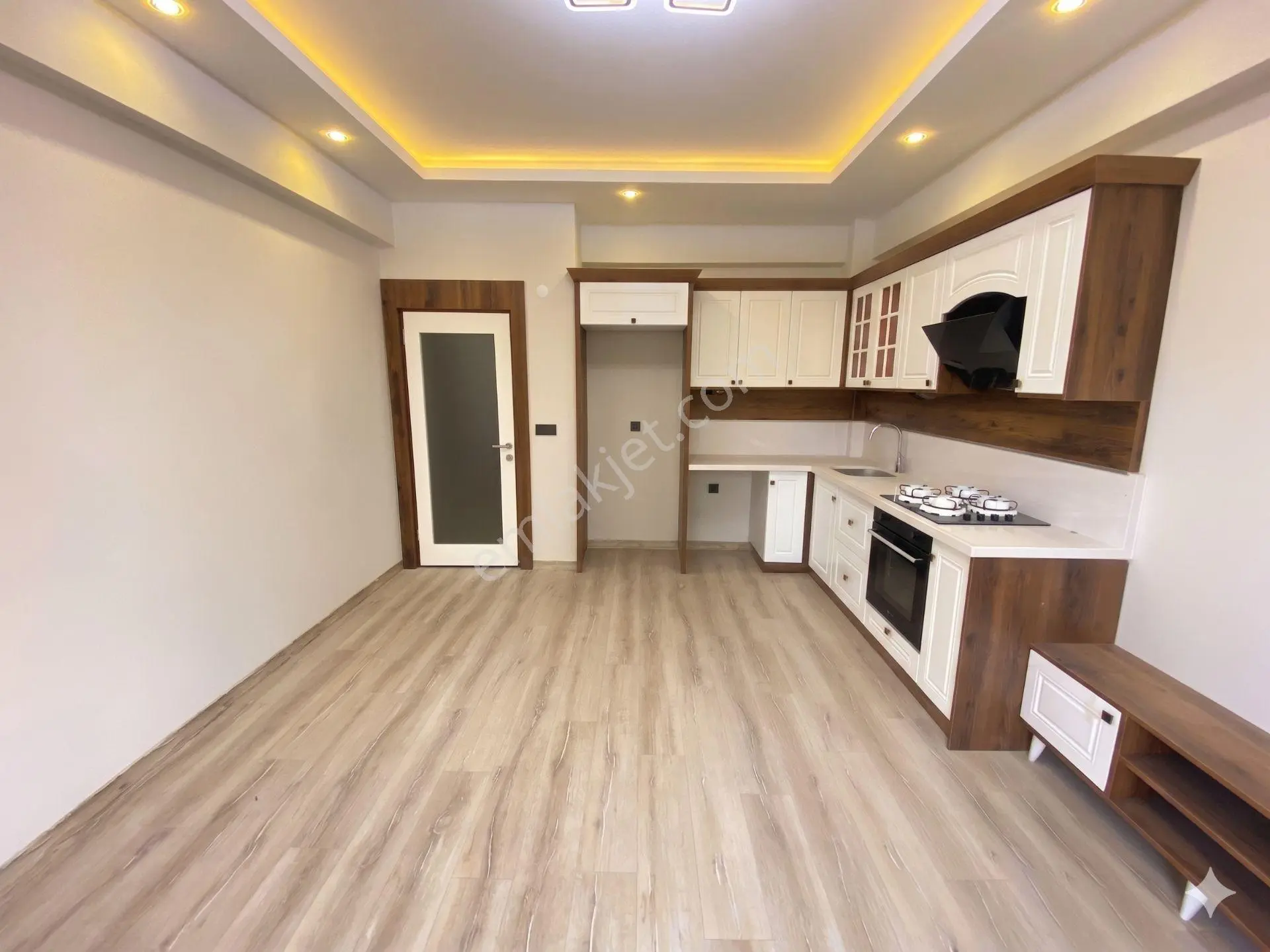 Aktif'ten Yetişen Alır Satılık Oksijen Deposu Ön Cephe Kapalı Otoparklı Harika 2+1daire — fotoğraf 23