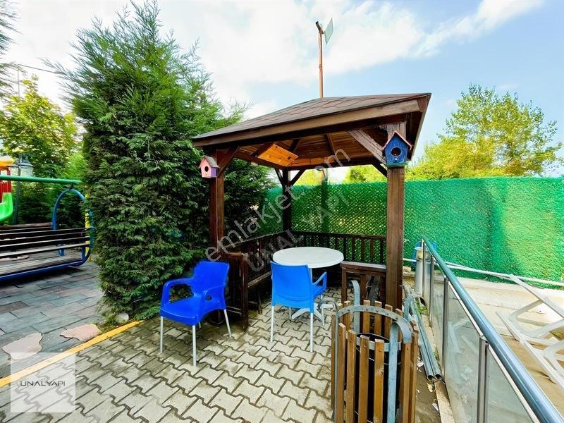 Havuzlu Site İçerisinde Kullanışlı 1+1 Yazlık Daire — fotoğraf 3