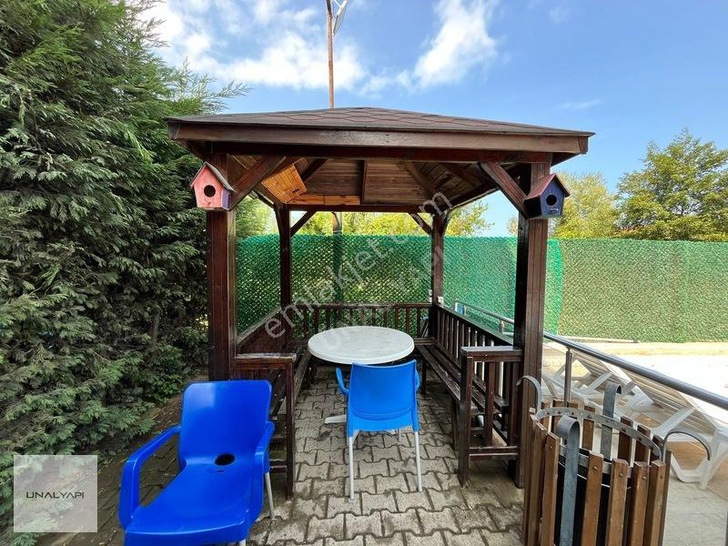 Havuzlu Site İçerisinde Kullanışlı 1+1 Yazlık Daire — fotoğraf 10