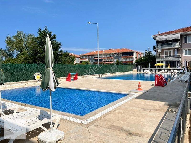Havuzlu Site İçerisinde Kullanışlı 1+1 Yazlık Daire — fotoğraf 11