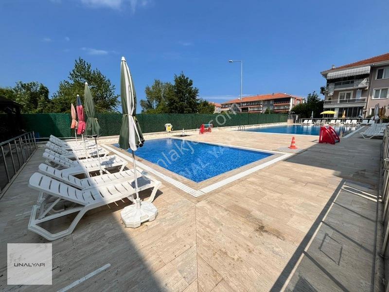 Havuzlu Site İçerisinde Kullanışlı 1+1 Yazlık Daire — fotoğraf 23