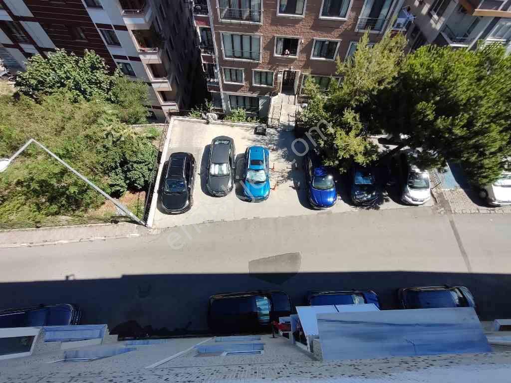 Eyüp Sultan’da Dubleks 3+2 | 200 M² Net Kullanim Terasli Krediye Uygun — fotoğraf 34