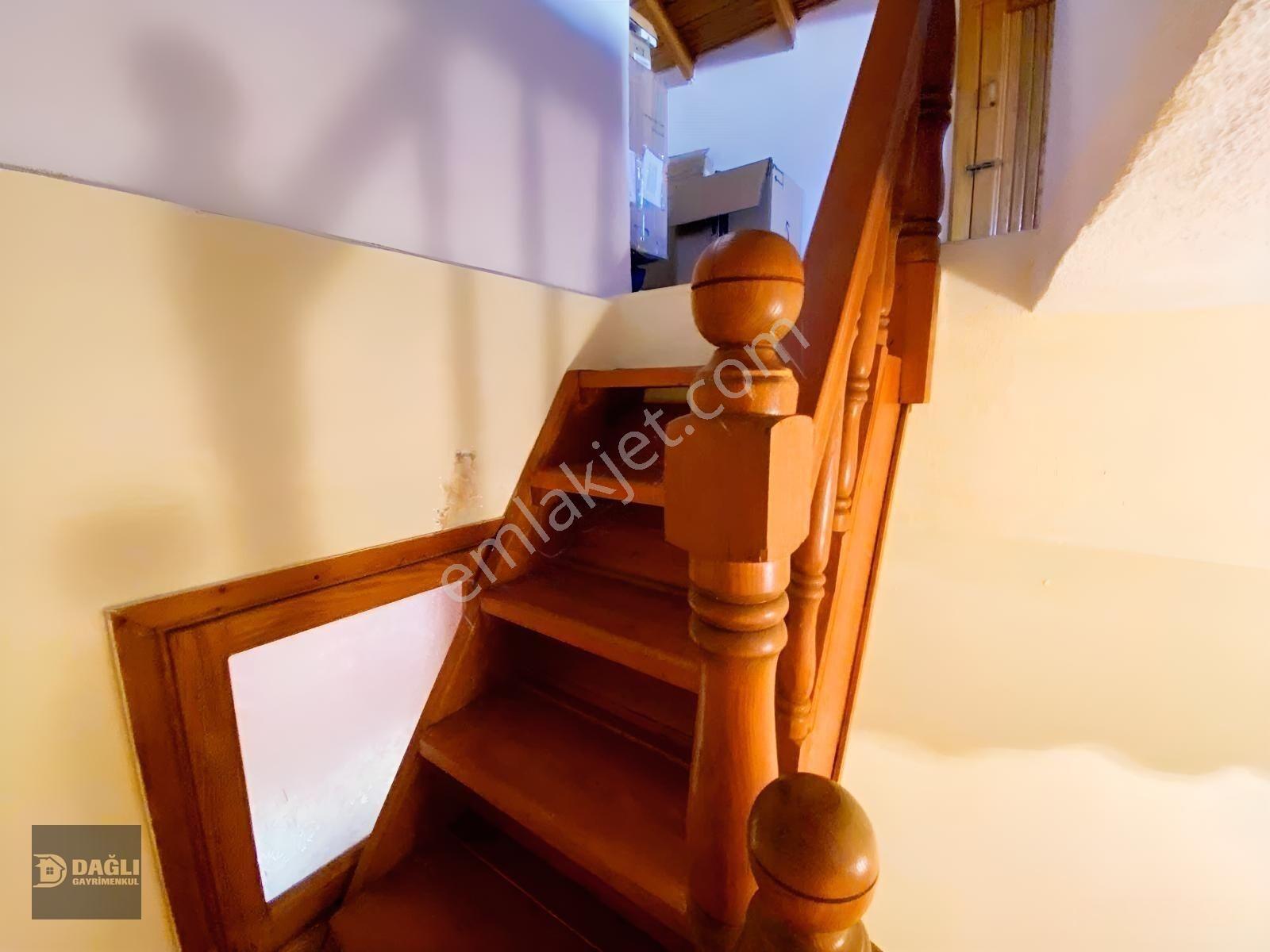 Dağlı !gayrimenkul'den|geniş Bahçeli|müstakil|3+1|fırsat|villa — fotoğraf 4