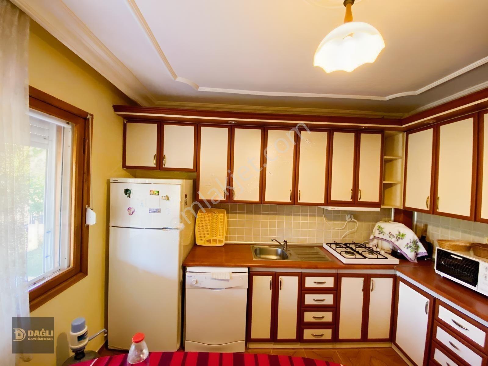 Dağlı !gayrimenkul'den|geniş Bahçeli|müstakil|3+1|fırsat|villa — fotoğraf 16