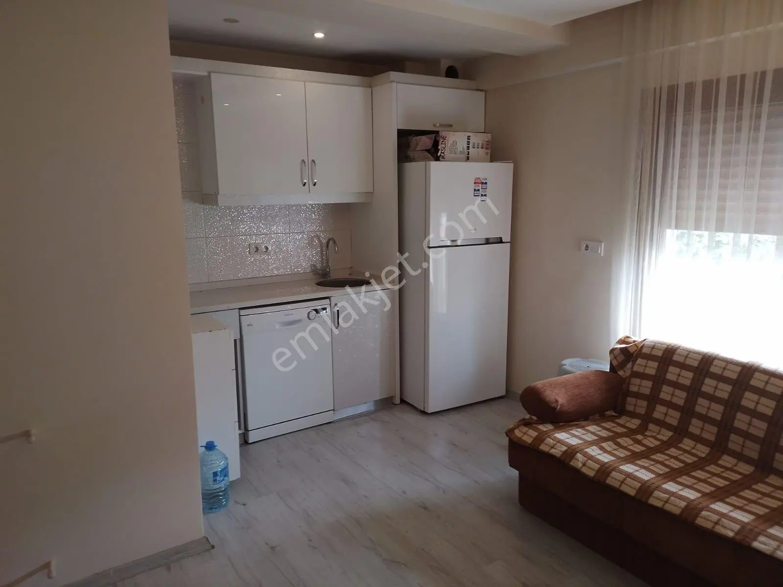 İzban Yakını, Kiracılı, Eşyalı 1+1 Daire — fotoğraf 2