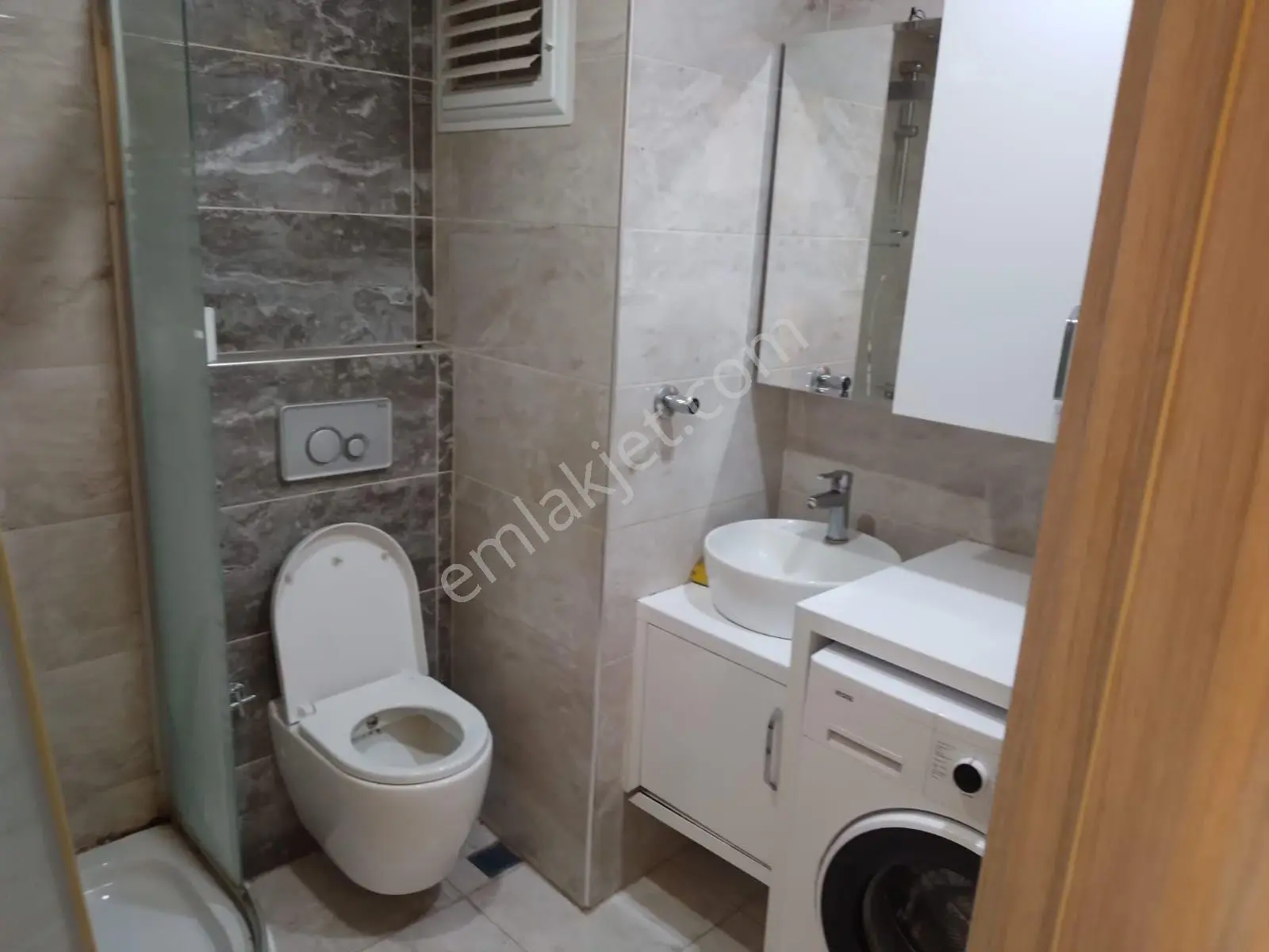 İzban Yakını, Kiracılı, Eşyalı 1+1 Daire — fotoğraf 3