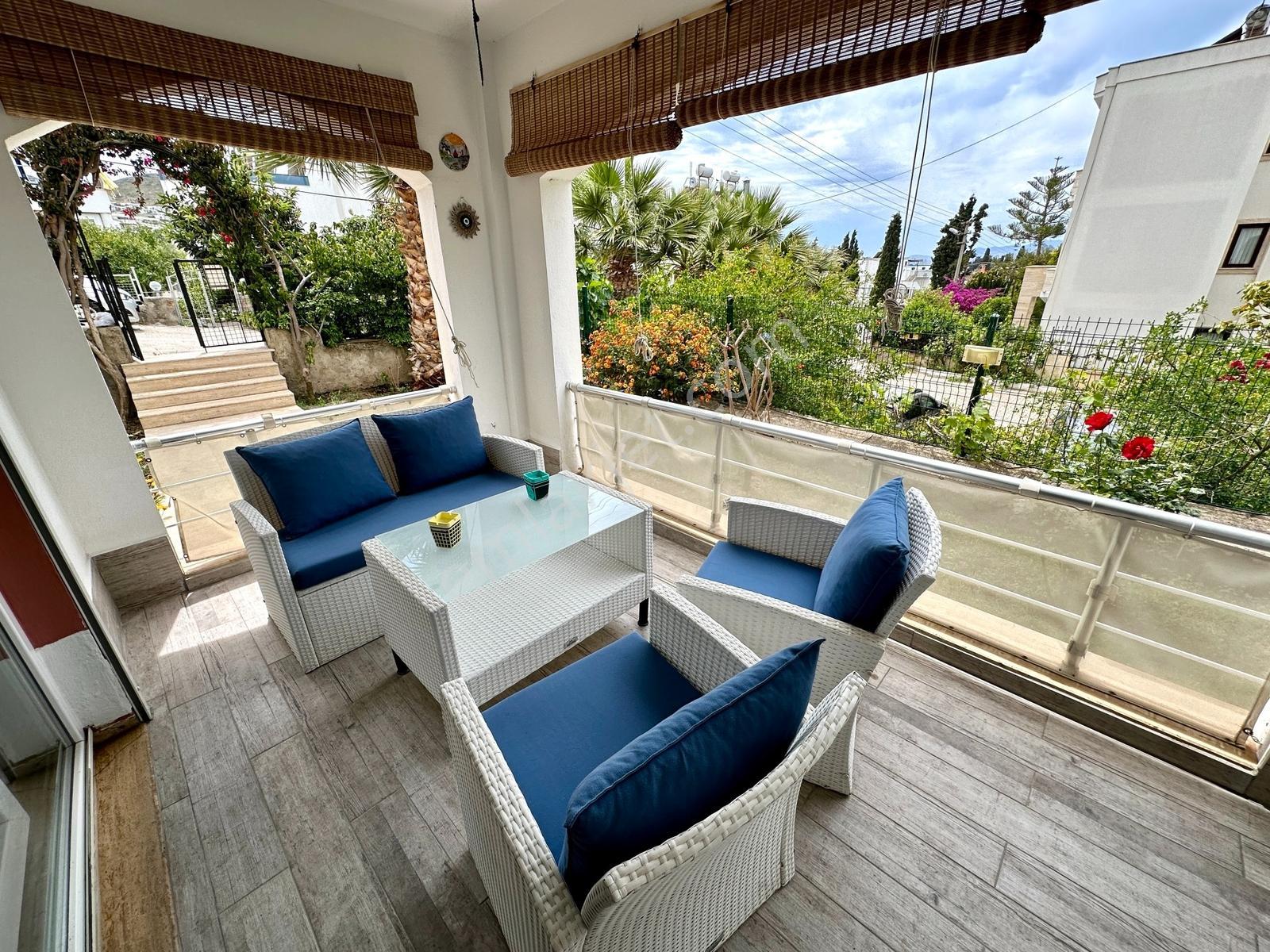 Turgutreis Merkezde Satılık 3+1 Bahçe Katı Geniş Daire — fotoğraf 28