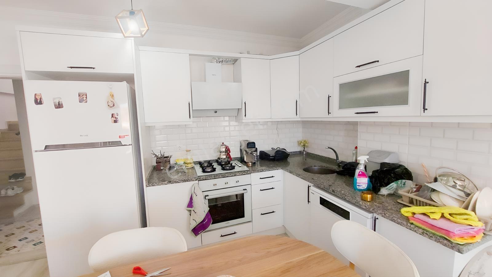 Fethiye Pazar Yeri Mah.karamuardaeşyalı Satılık3+1 Dupleks Daire — fotoğraf 4