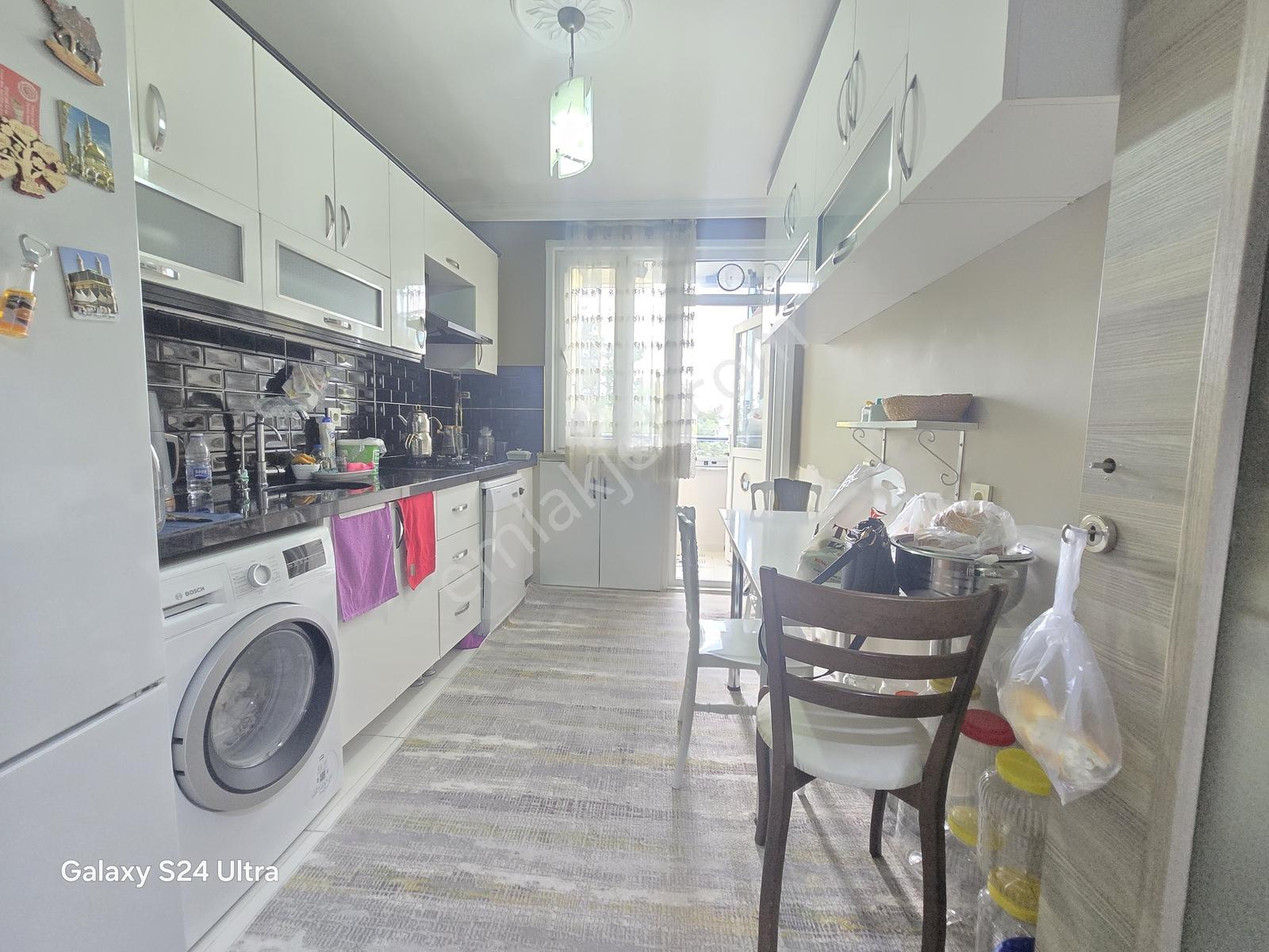 Pusula İnş.tan Cebeci Mah Cadde Uzerinde 120m2 3+1 3kat Daire — fotoğraf 2